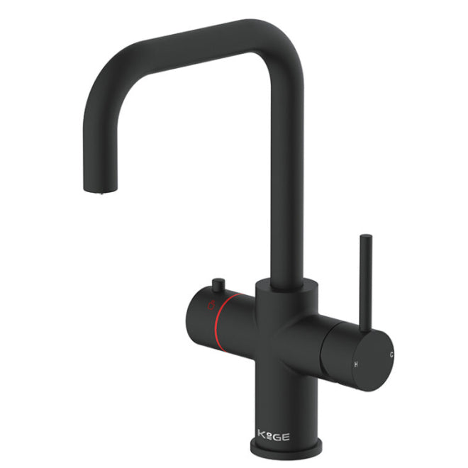 3‑in‑1 kitchen tap matt black – close‑up showing matte black lever handle and square spout of the HB KoGE tap