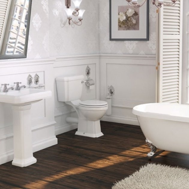 Kartell KVIT Astley Traditional Close Coupled WC Pan with Soft Close Seat