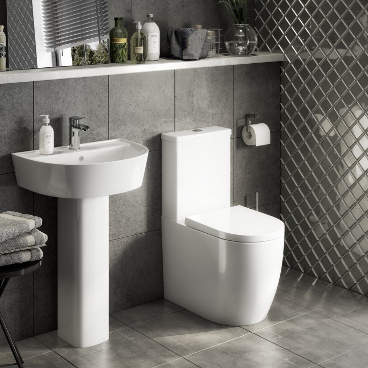 KV Genoa Round Close Coupled Toilet with Soft Close Seat